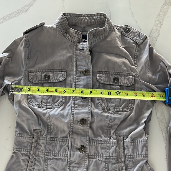 GAP Utility Jacket - Picture 3 of 4
